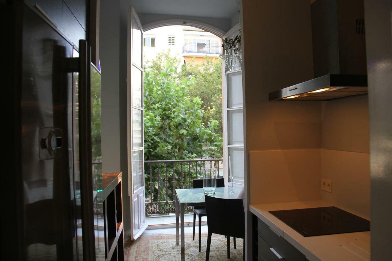 Luxurious 2 Bedroom Flat In A Historic Building Appartement Sevilla
